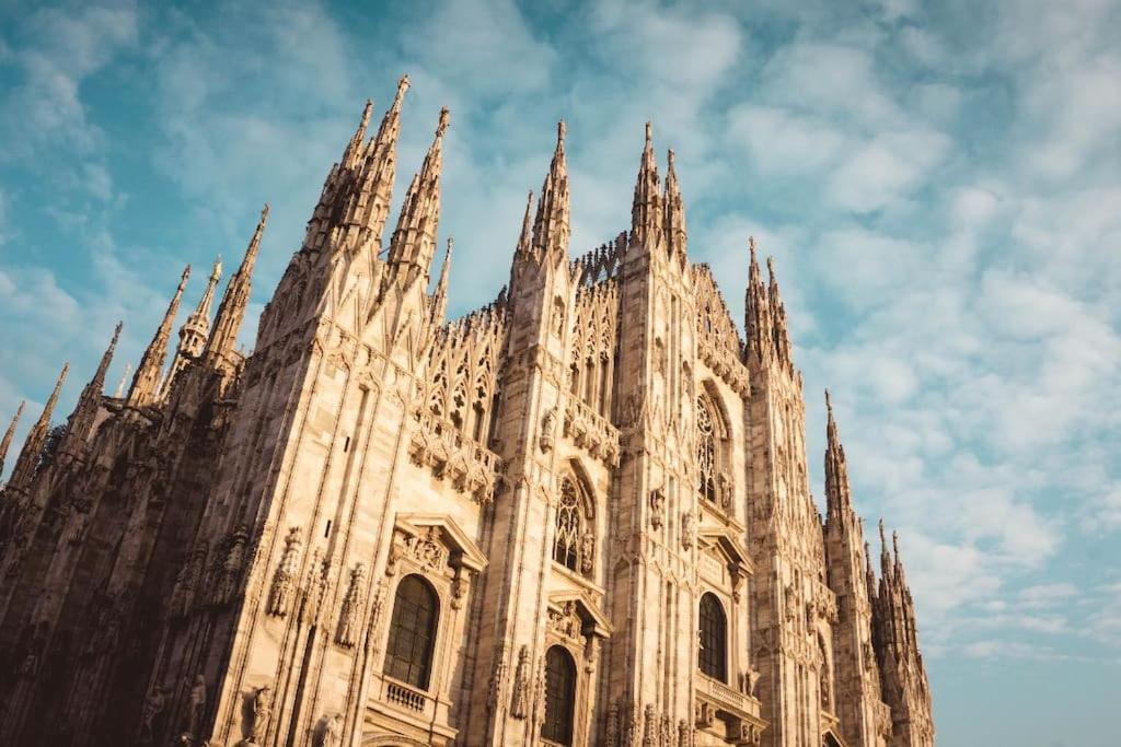 Linate Airport Elegant Suite,tram 1 Minute Away Lejlighed Milano