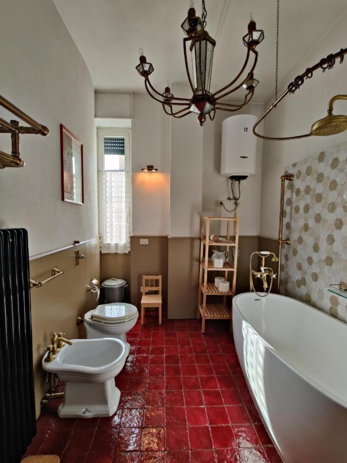 Lejlighed Elegante Trilocale A Milano