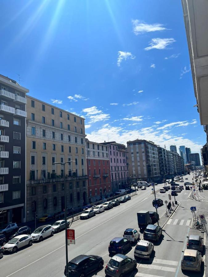 Bed & Breakfast Marghespace Zona Stazione Centrale Con Letto Matrimoniale E Bagno Milaan