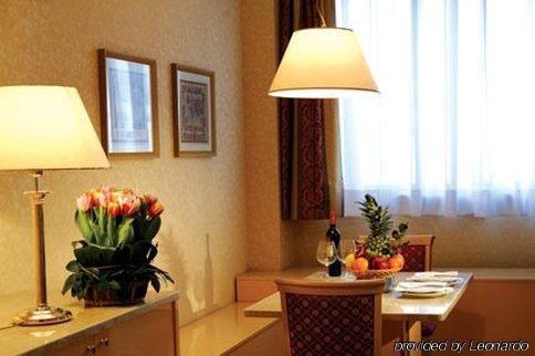 Atahotel Quark 4* Milano