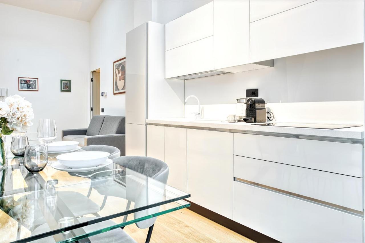 Appartamento Winter Garden - Isola - Via Pastrengo *