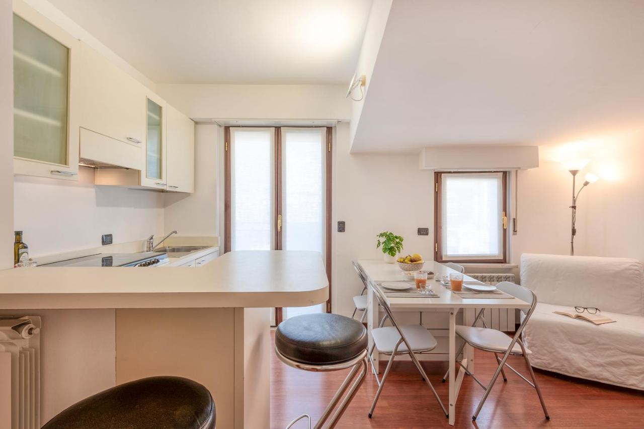 Ferrucci, 6 - Monolocale Al Settimo Cielo Lejlighed Milano