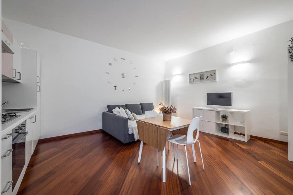 Appartement Duomo In 10 Minutes - Quiet With Free Netflix And Wifi *