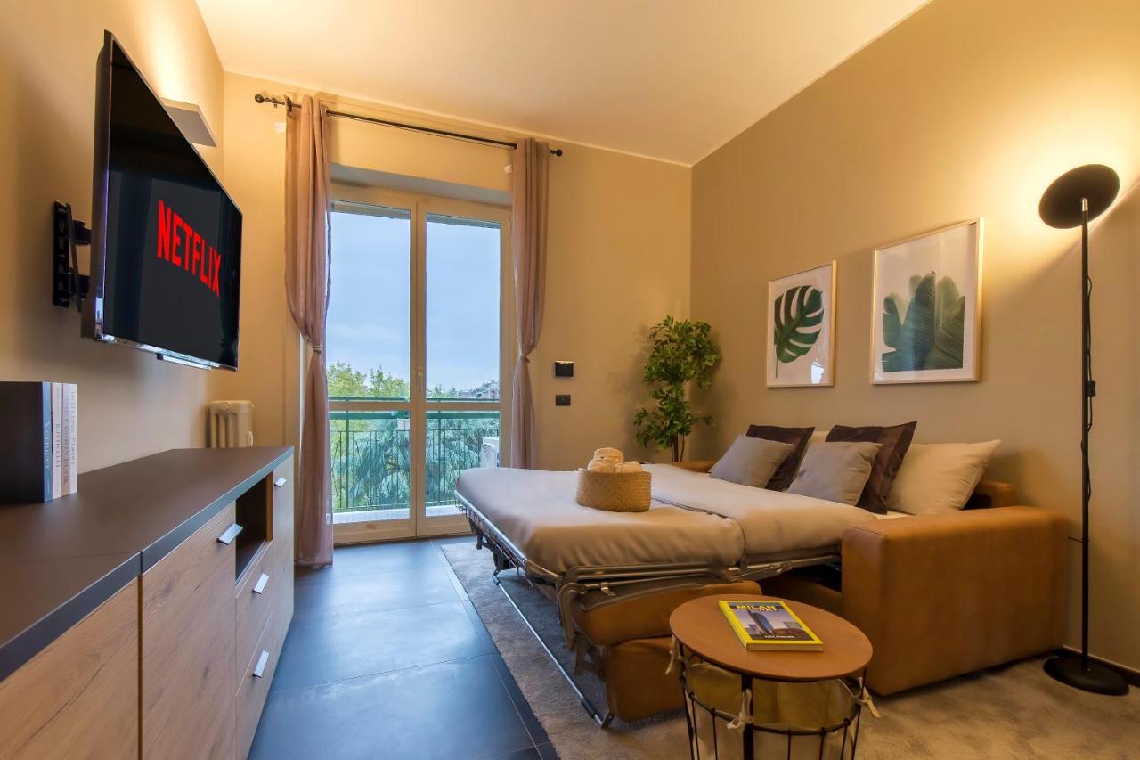 Modern & Bright 2 Bedroom Flat 50m From M4 Stop * Milano