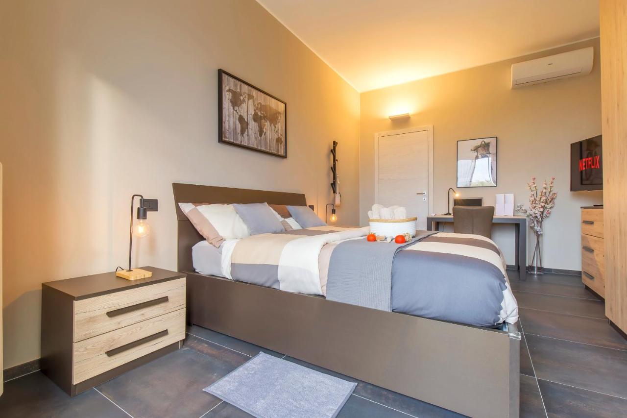 Leilighet Modern & Bright 2 Bedroom Flat 50m From M4 Stop *