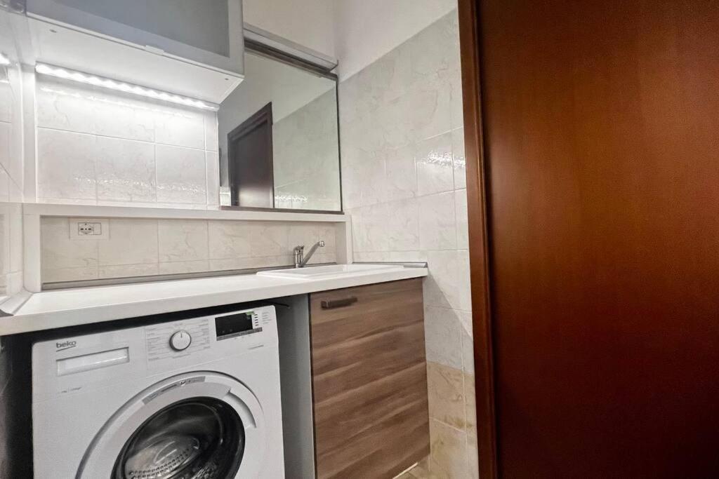Urban House - Comfy Flat Navigli Milan Center Lejlighed Milano