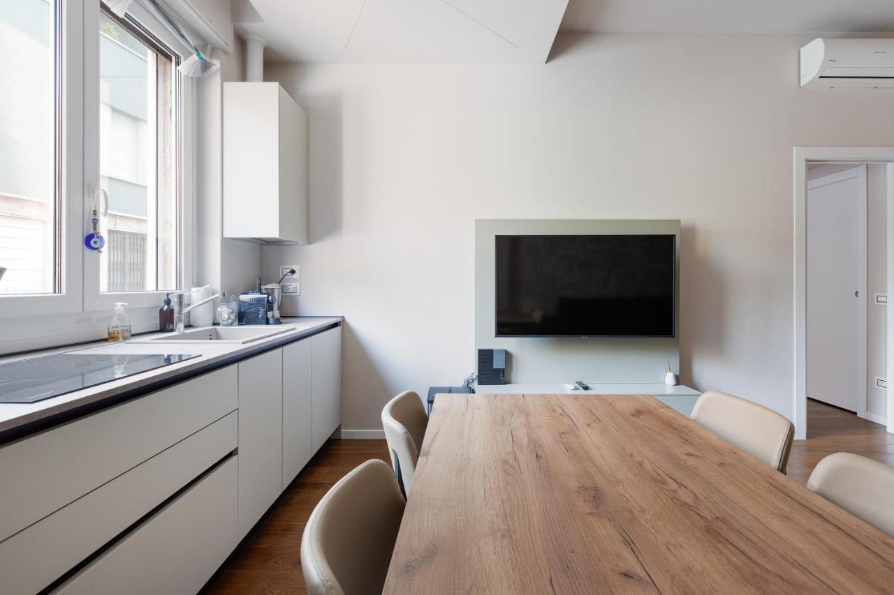 Bullona Bright & Design - M5 Gerusalemme Milano