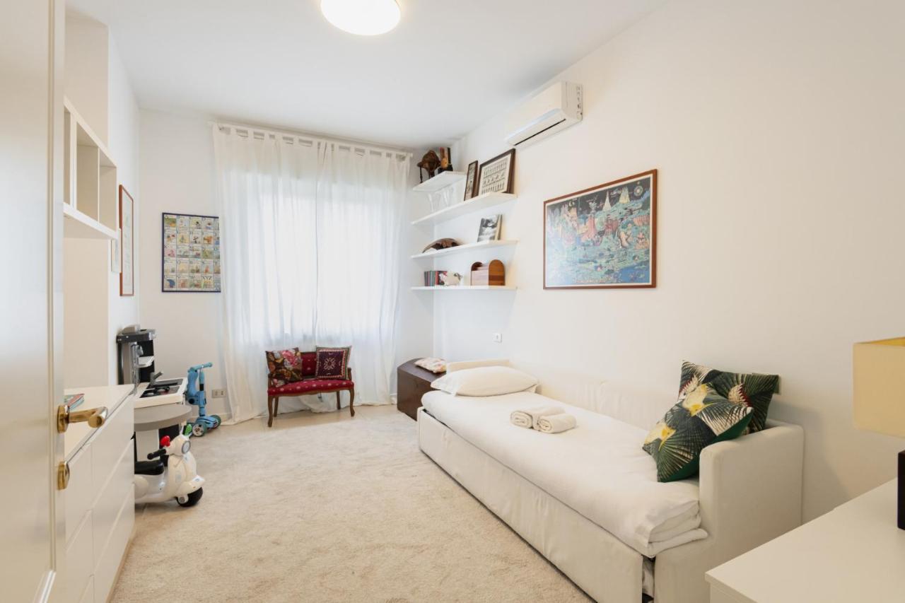 Easylife - Attico 230mq Con Terrazza Area Bocconi Appartement Milaan