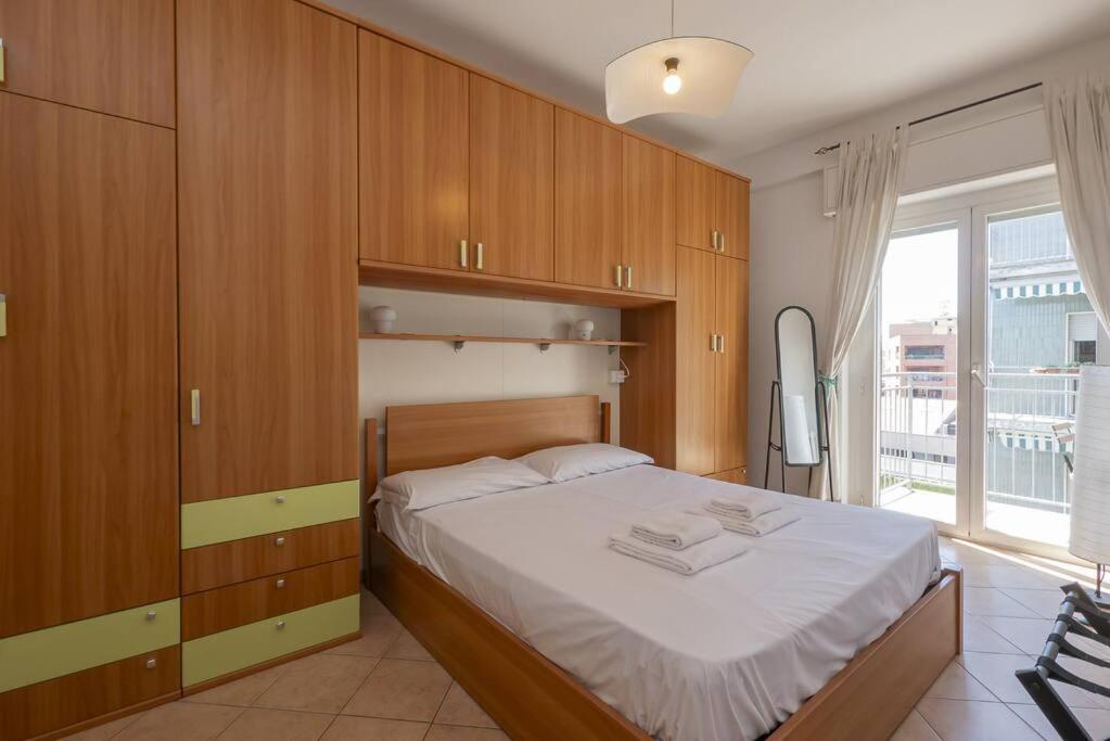 Youhosty - Zuretti42 * Mailand