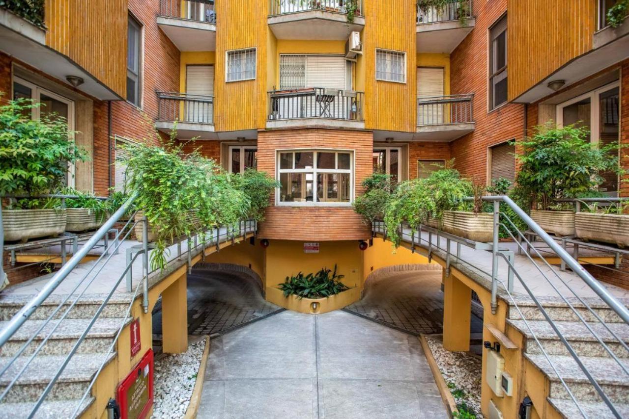 Appartement Cozy Near To Fashion District Milaan
