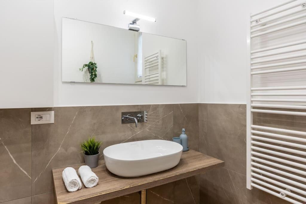 Moderno A City Life- Mico-3 Torri- Metro 700m Milan