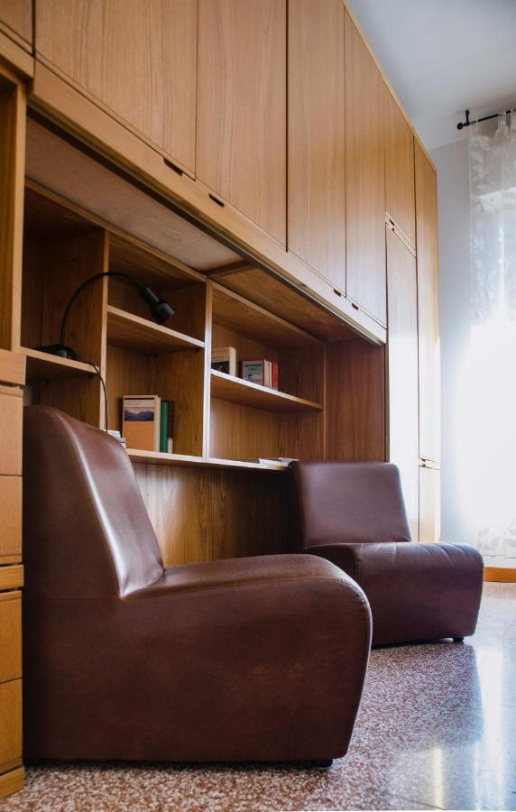 Cozy One Bedroom Close To Navigli And Tortona Appartamento