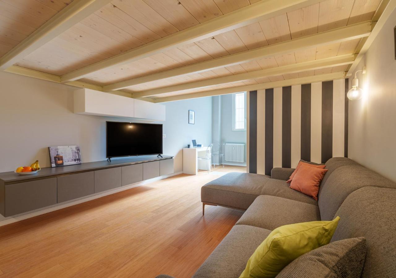 Free Parking - Elegant Loft 10 Min To Rho Fiera Mailand
