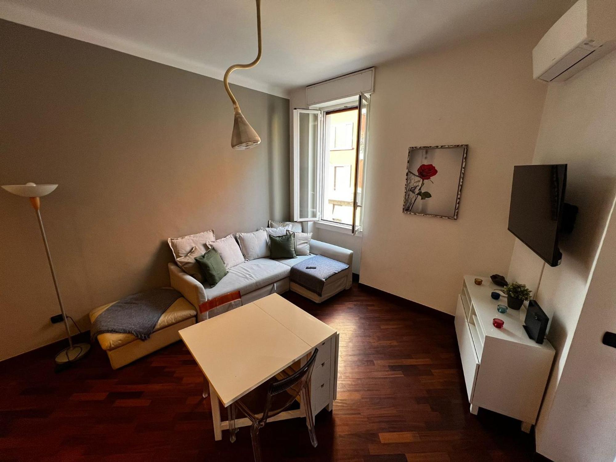 Guzzo B - Elegant Flat With Balcony At Bolivar M4 Metro *