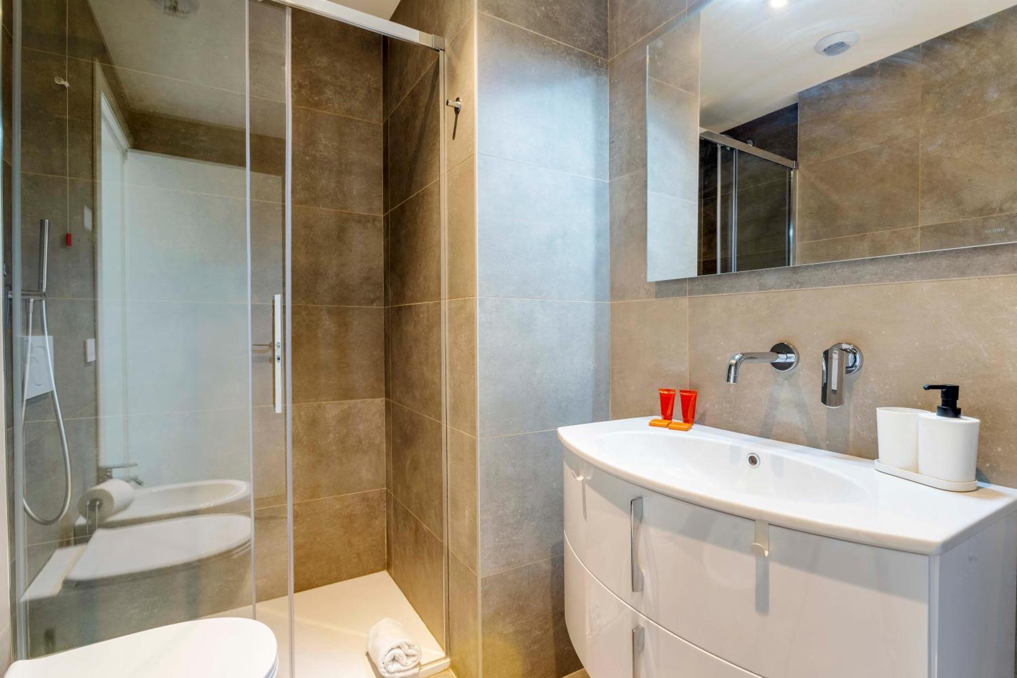 Luvi - Occhialini 4 * Milano