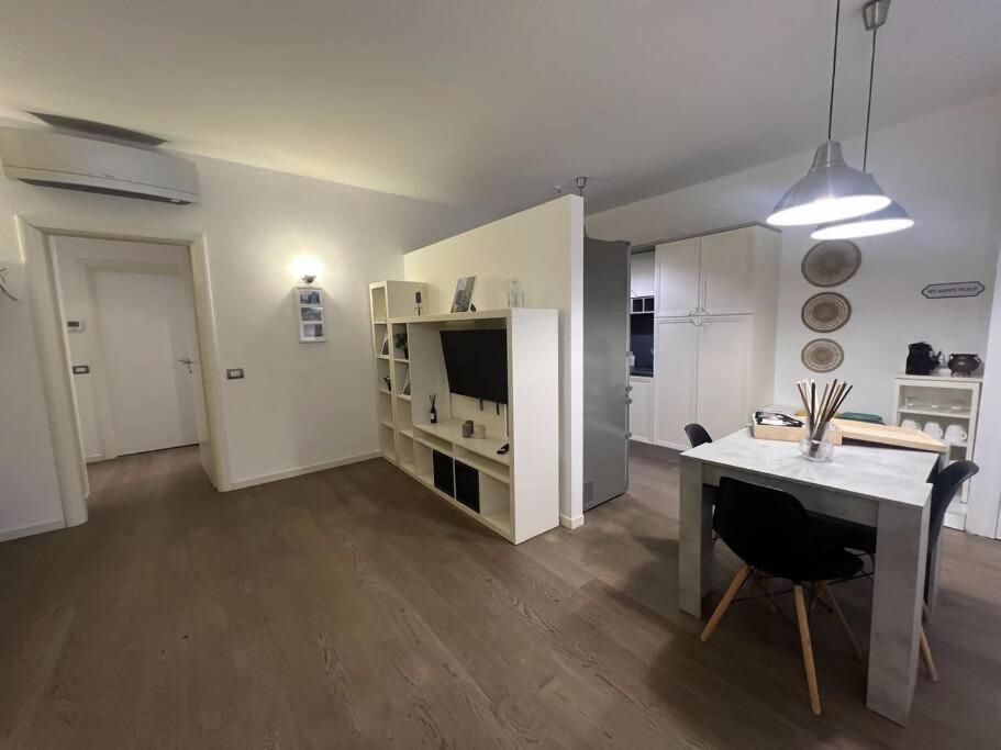 Florence Place Milan