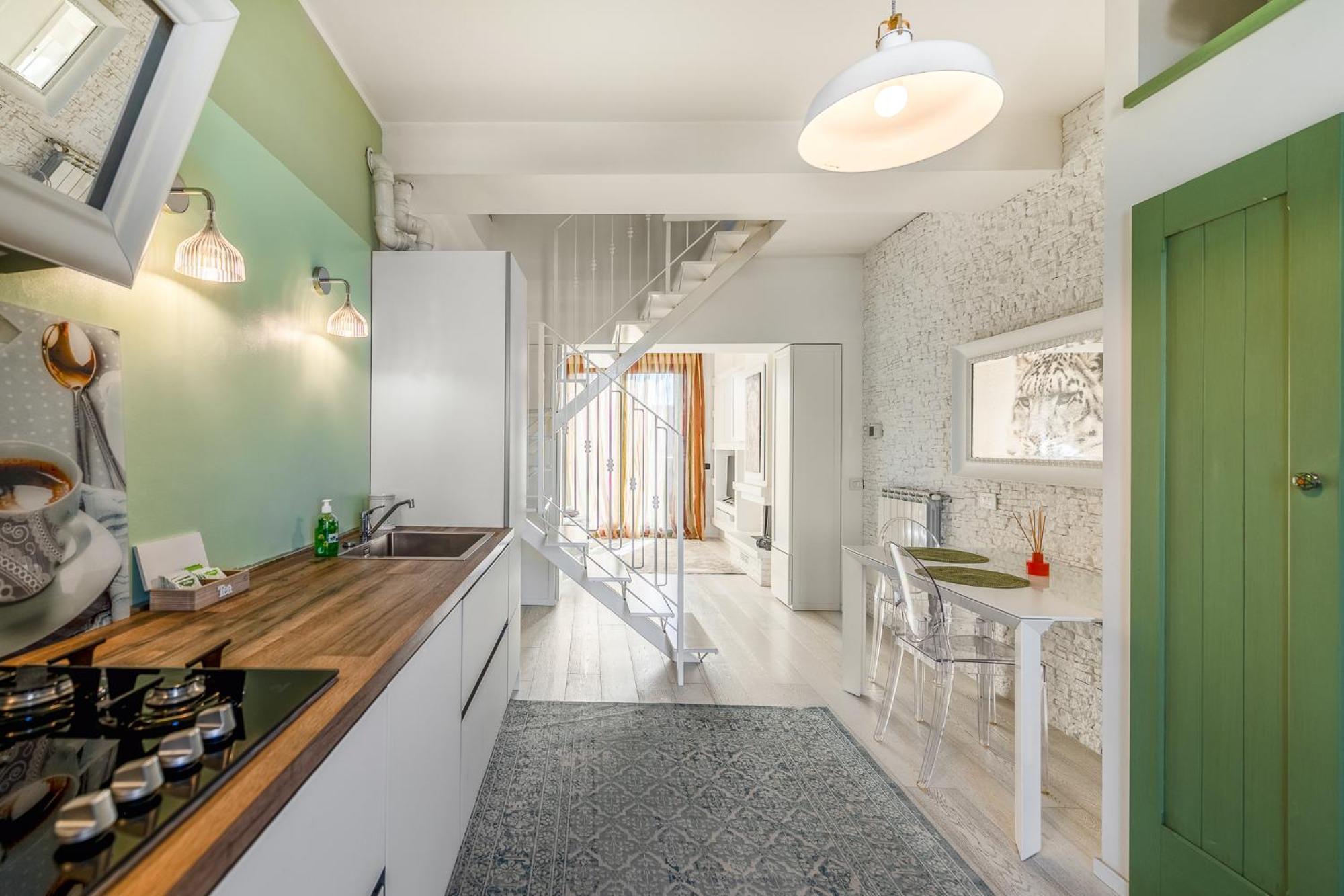 Bright Loft - Free Private Parking Milano