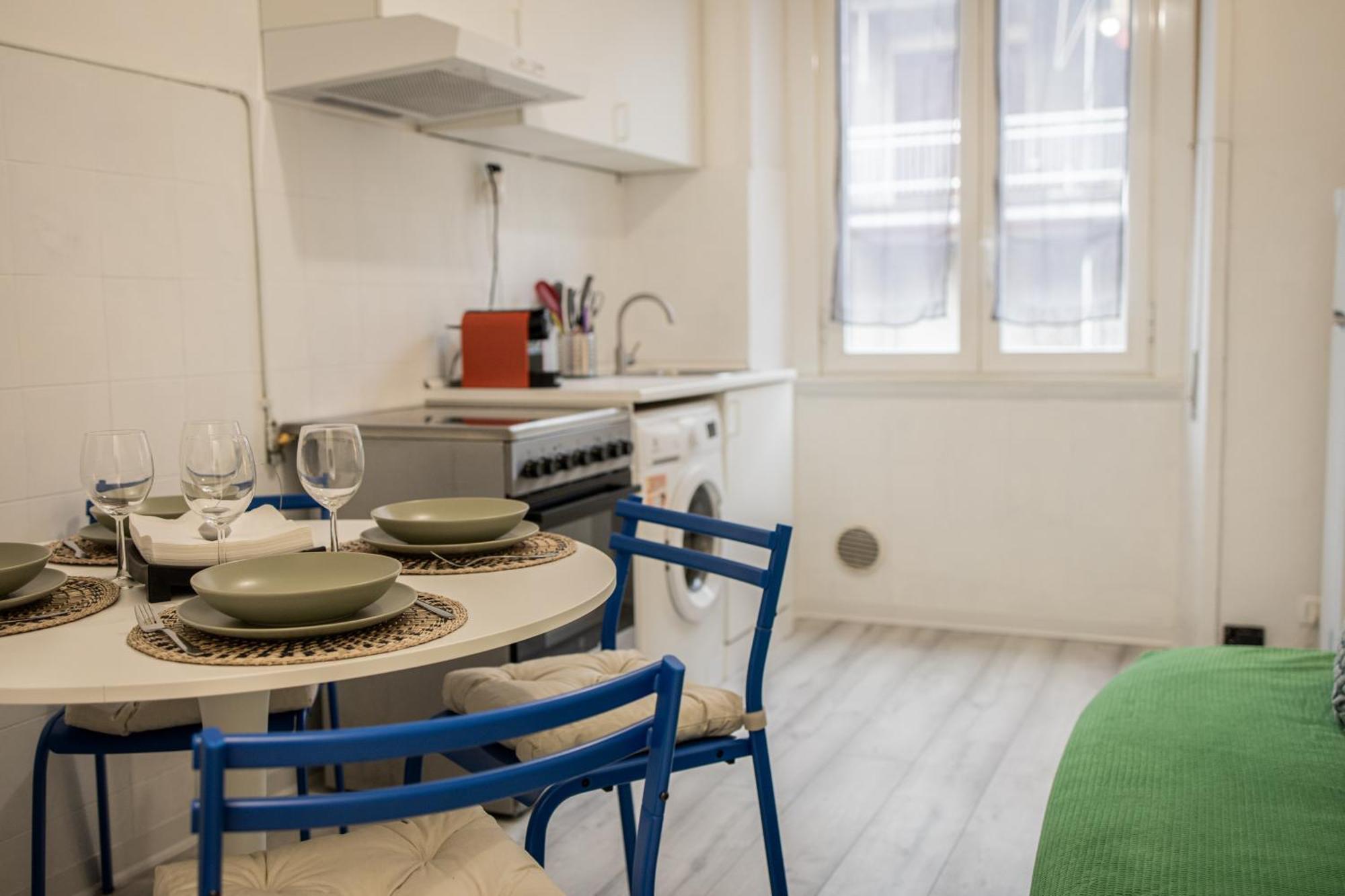 Apartment Fee4me Bright & Comfort In