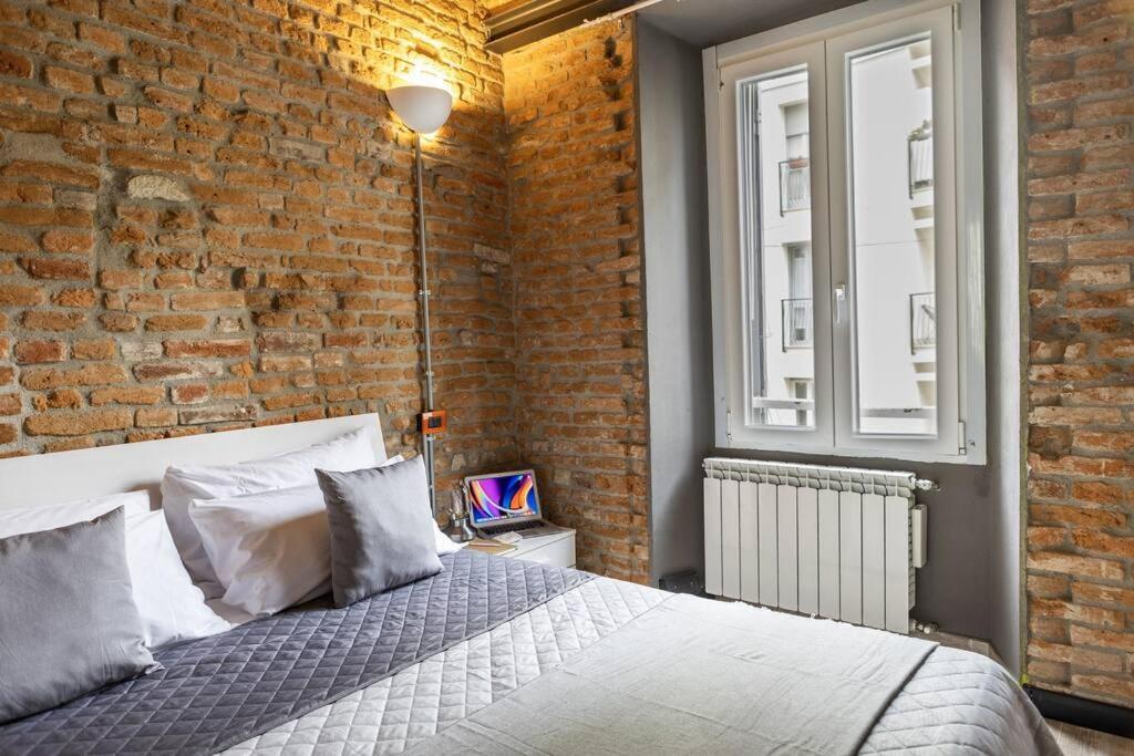 Canonica Brick Lejlighed Milano