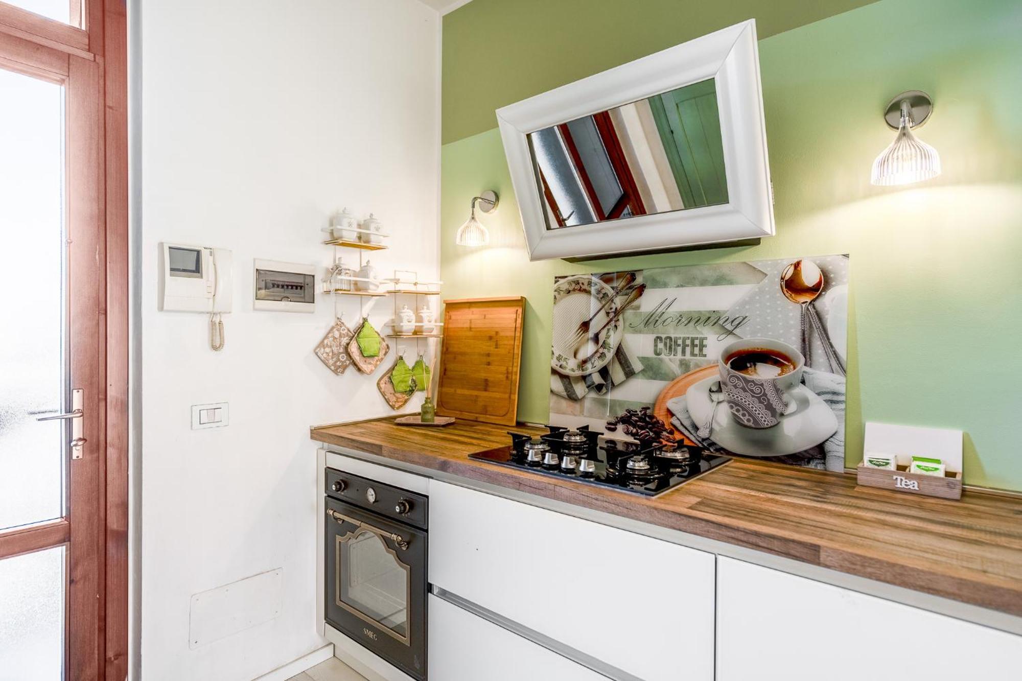 Lejlighed Bright Loft - Free Private Parking Milano