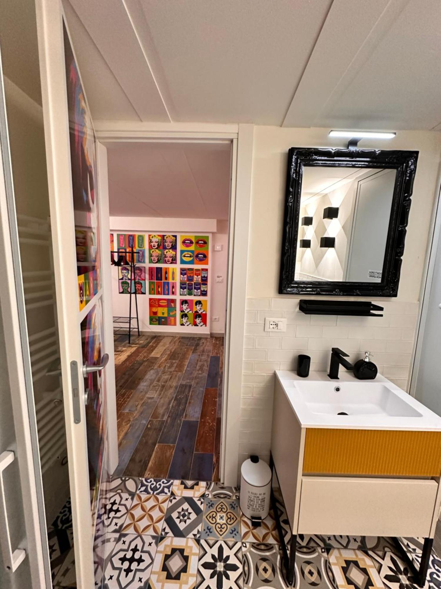 Ca Foscari Pop Naviglio ,2 2 Bagni Apartment *