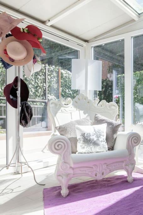 Elegant Triplex Townhouse With Luxe Terrace Appartamento *