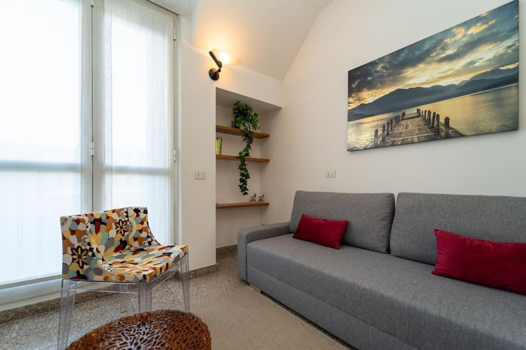 Appartamento 5 Giornate Con Terrazzo E Garage Privato Milano