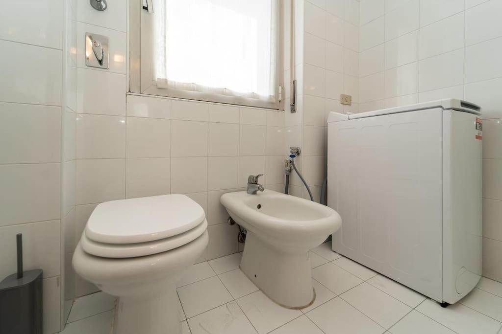 5 Giornate Con Terrazzo E Garage Privato Appartamento