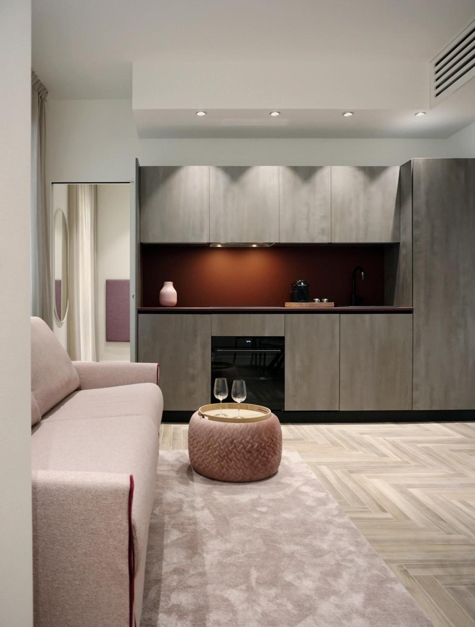 Yls Luxury 2 Milano