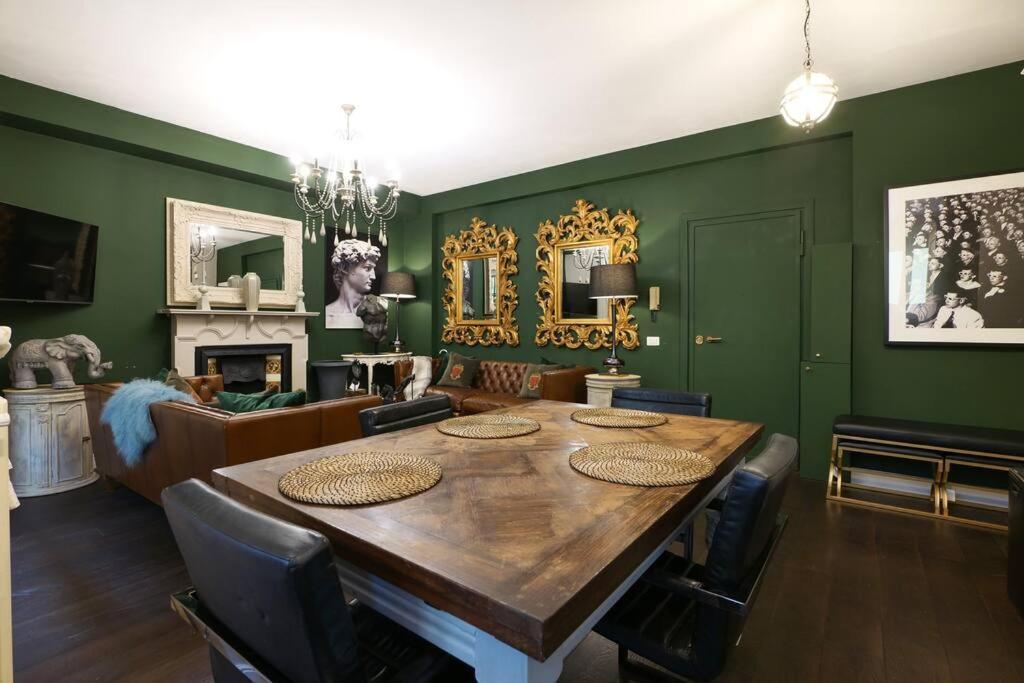 Apartment St *
