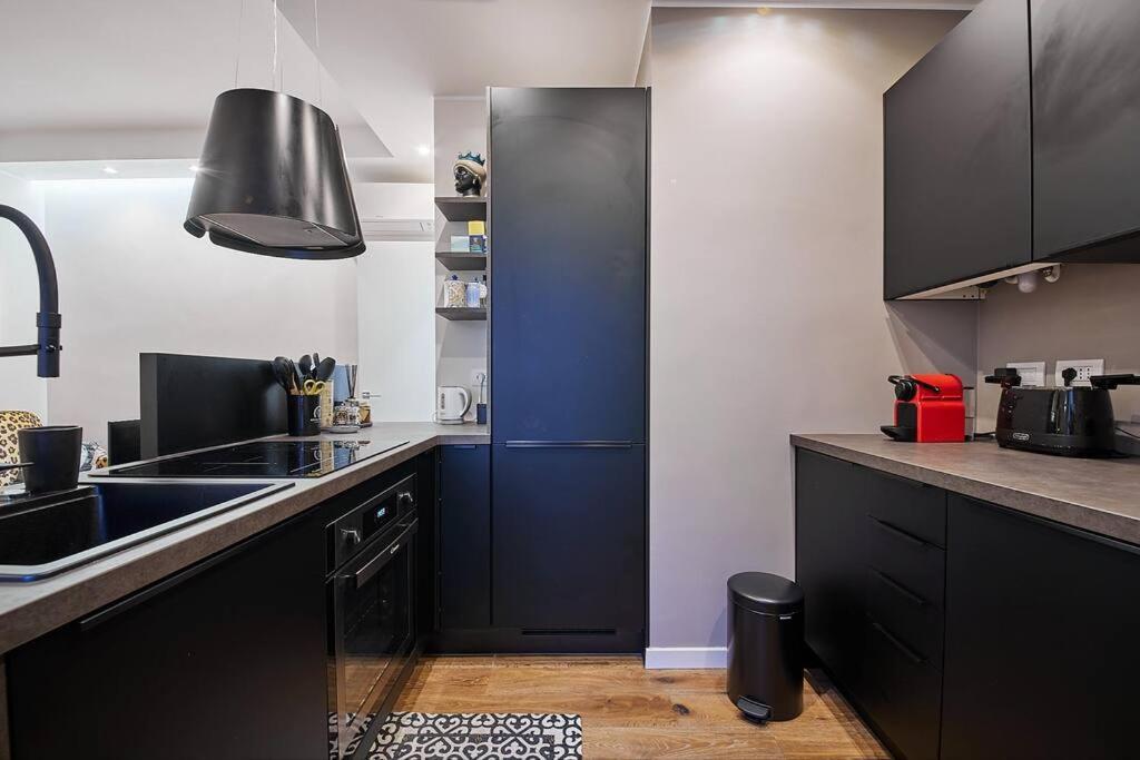 Moderno Bilocale Chic 8 Min Dal Duomo Leilighet Milano