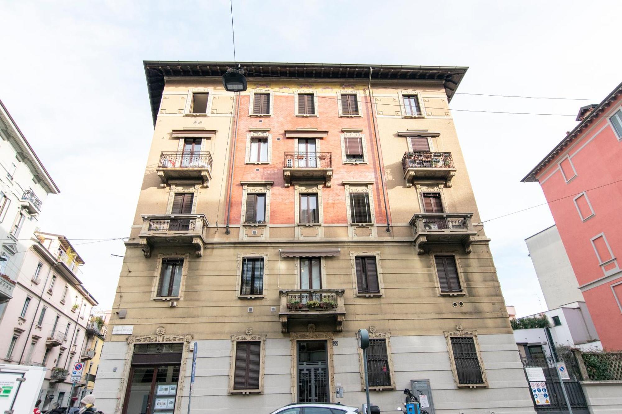 Apartment I Host - Fiamma 30