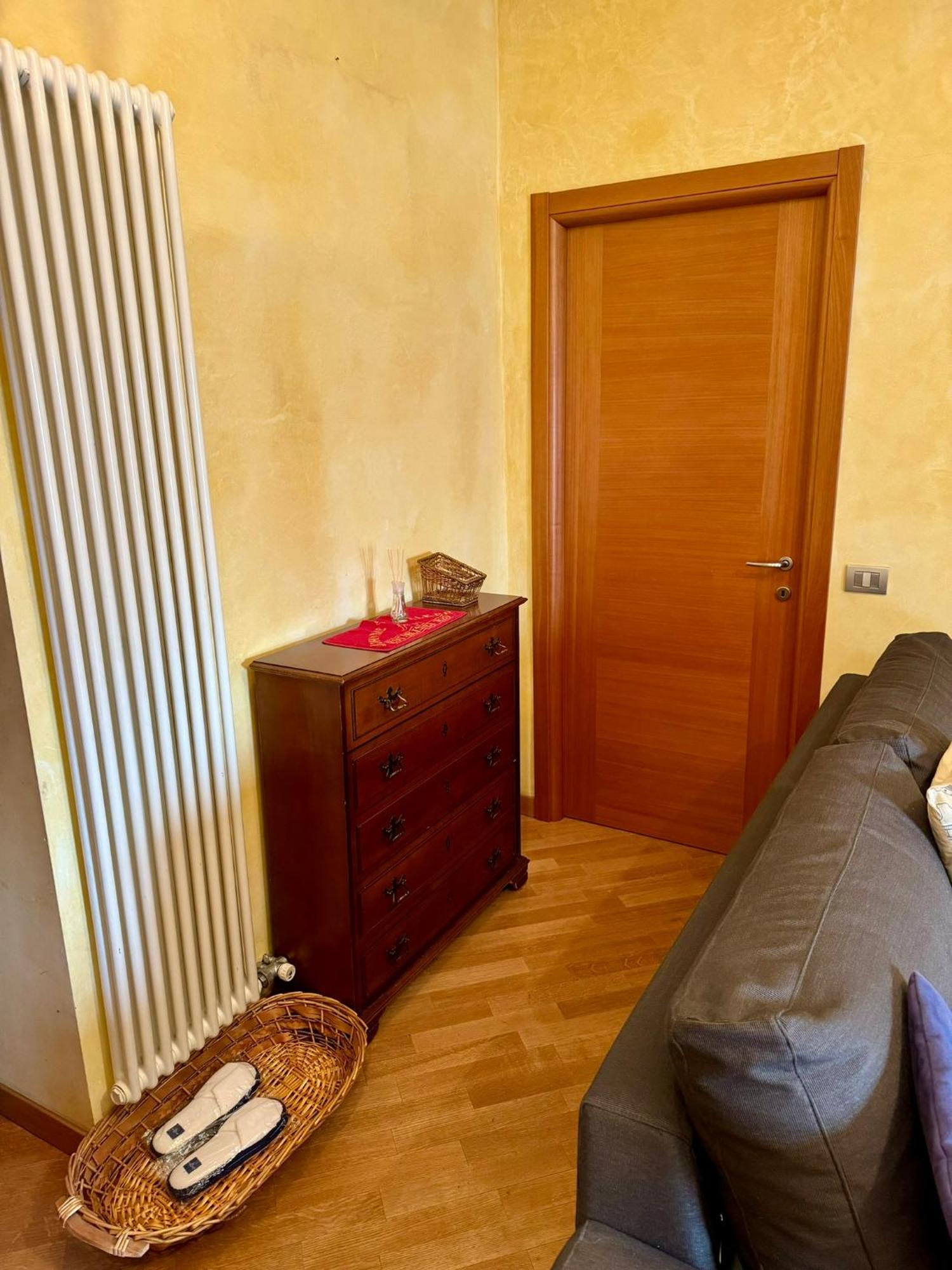 Apartment Timeless View In - Isola District *