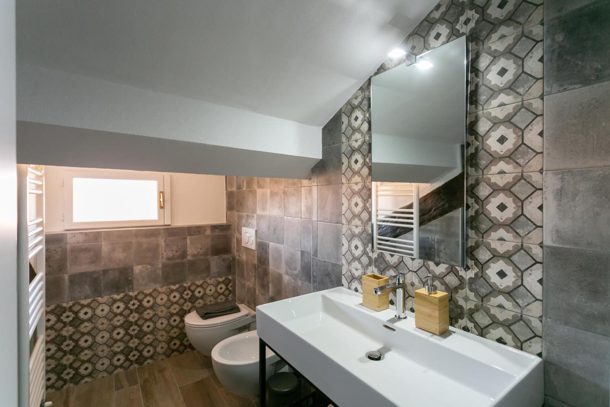 Mortara Navigli Apartment