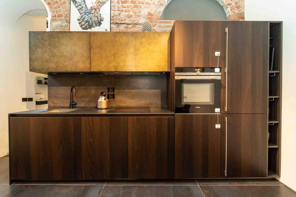 Apartment Prestigioso Loft In San Babila A 5 Min. Dal Duomo Mailand