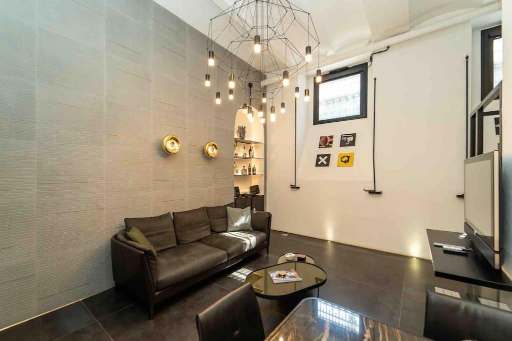 Prestigioso Loft In San Babila A 5 Min. Dal Duomo Apartment