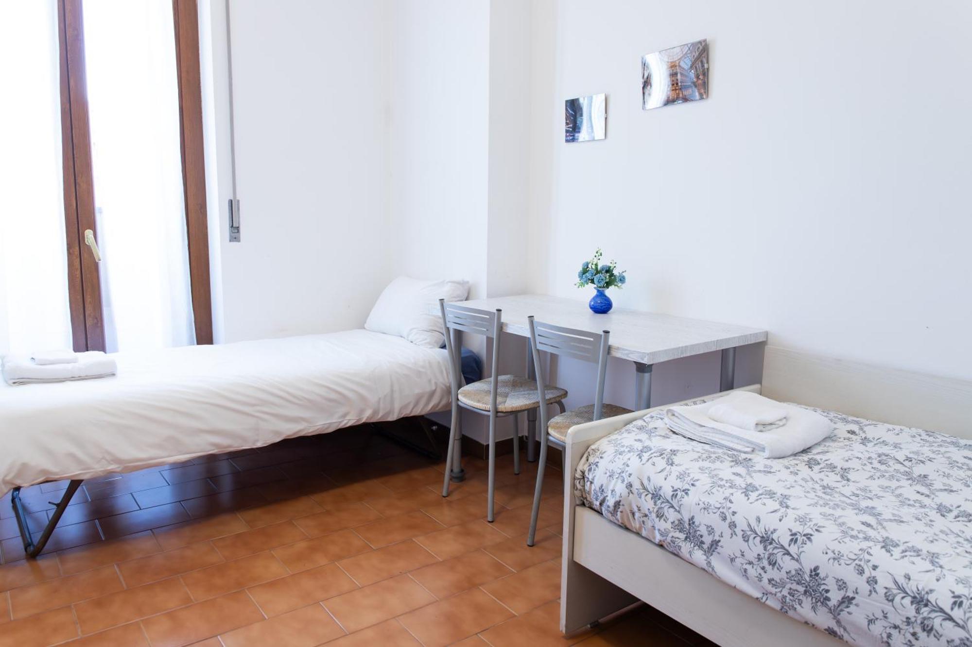 Ampio Con Terrazzo, 3 E 2 Bagni A 2 Passi Dalla Metro Apartment