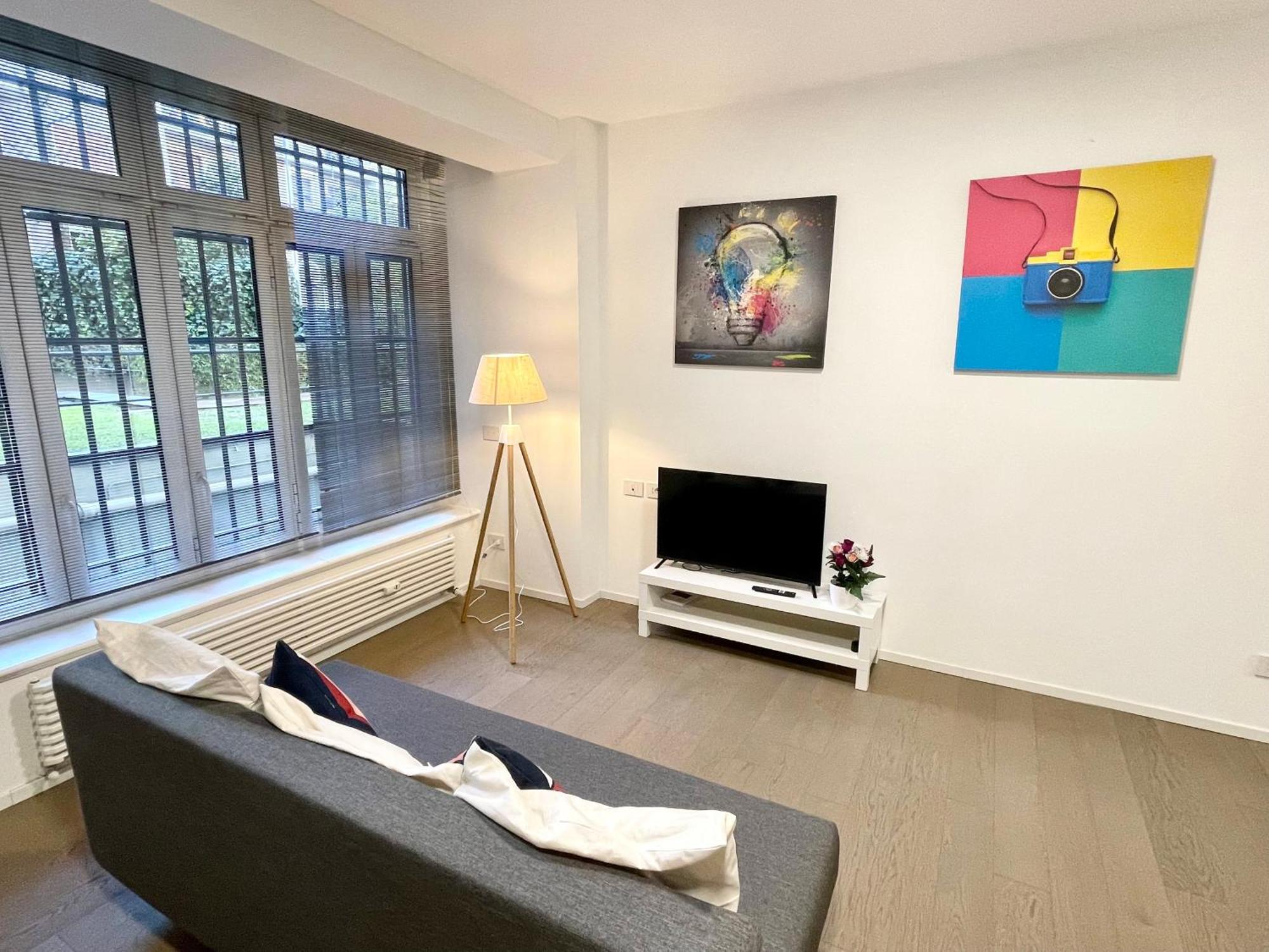 Appartement Dimora Scarampo Milaan