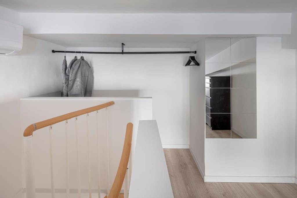 Cozy 1 Min From New Mm4 Argonne Apartment *