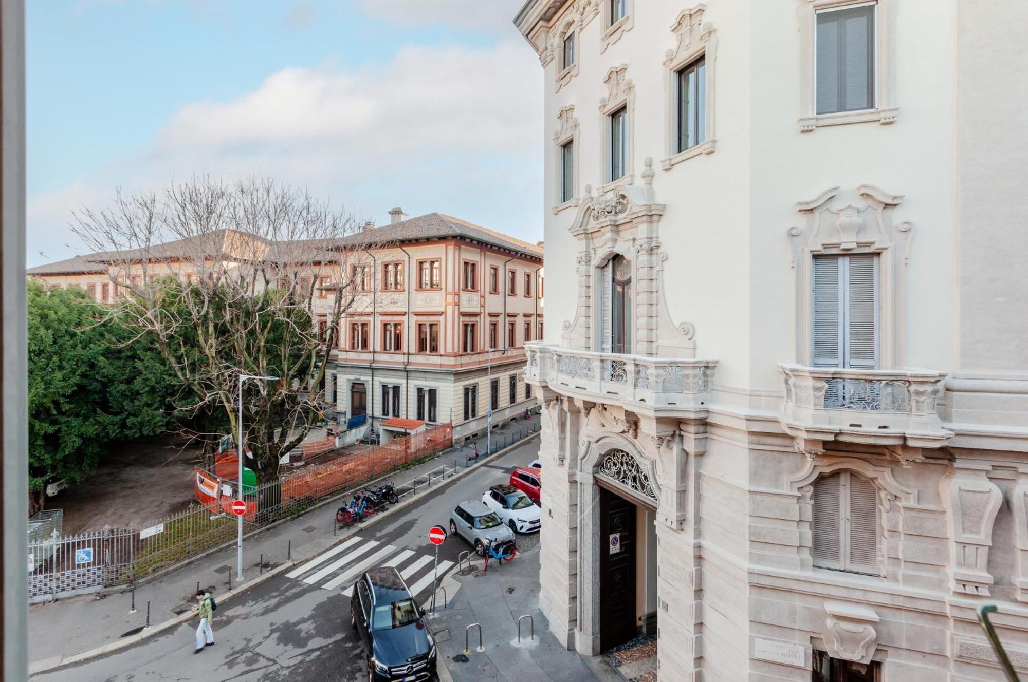 Sant Ambrogio Lovely Flat
