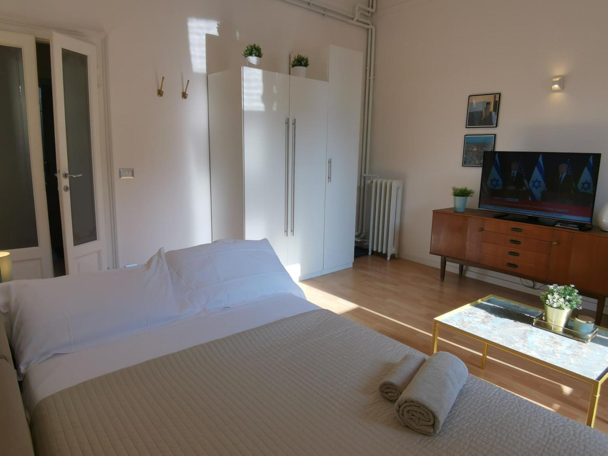 Stilysh Near Metro And Fiera Mico Appartement *