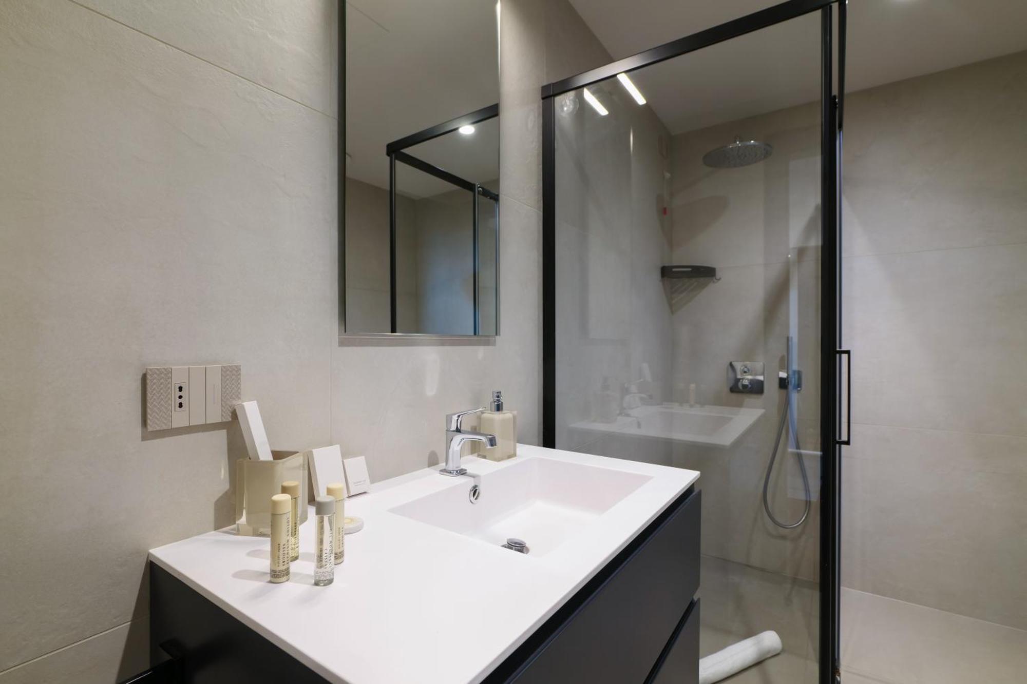 Sweett - Tower Apartment *