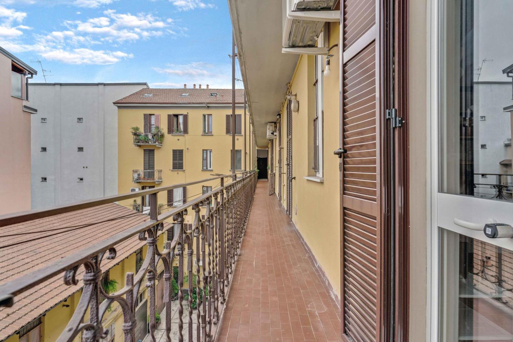 Ven54 -loreto - Duomo- Modern - - Bright