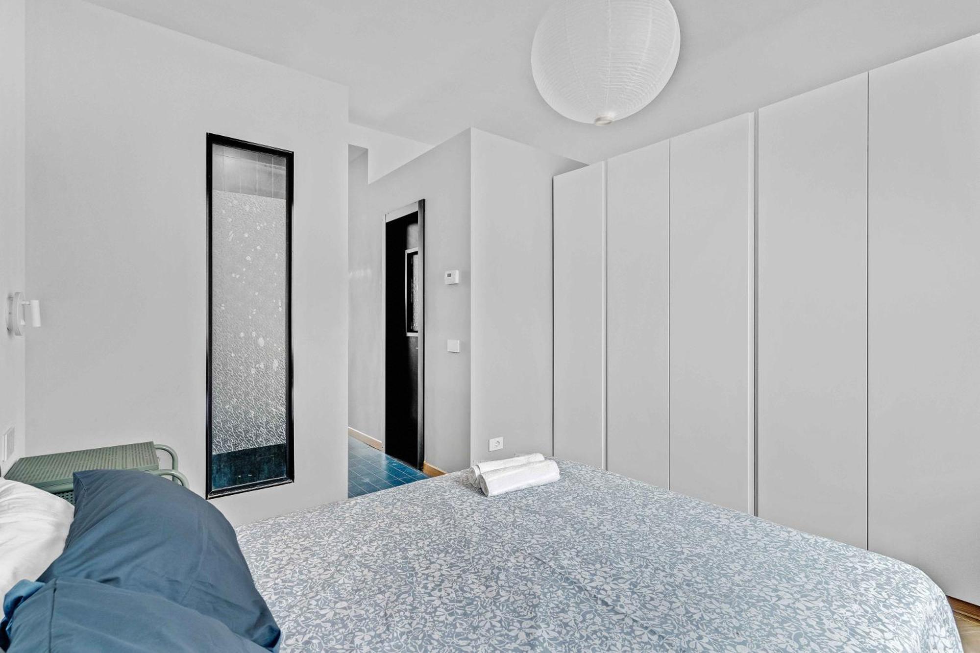 Ven54 -loreto - Duomo- Modern - - Bright