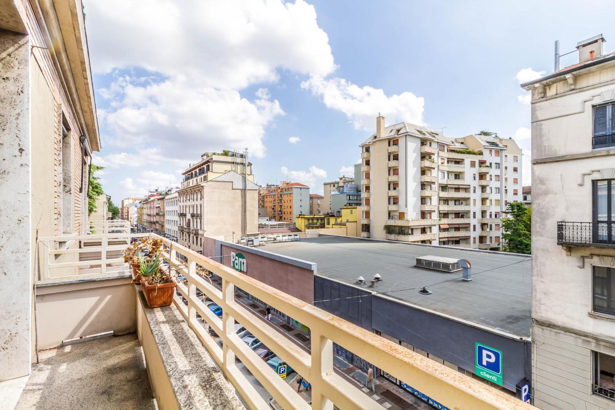 Appartement Domusmi Piazzale Loreto Milaan