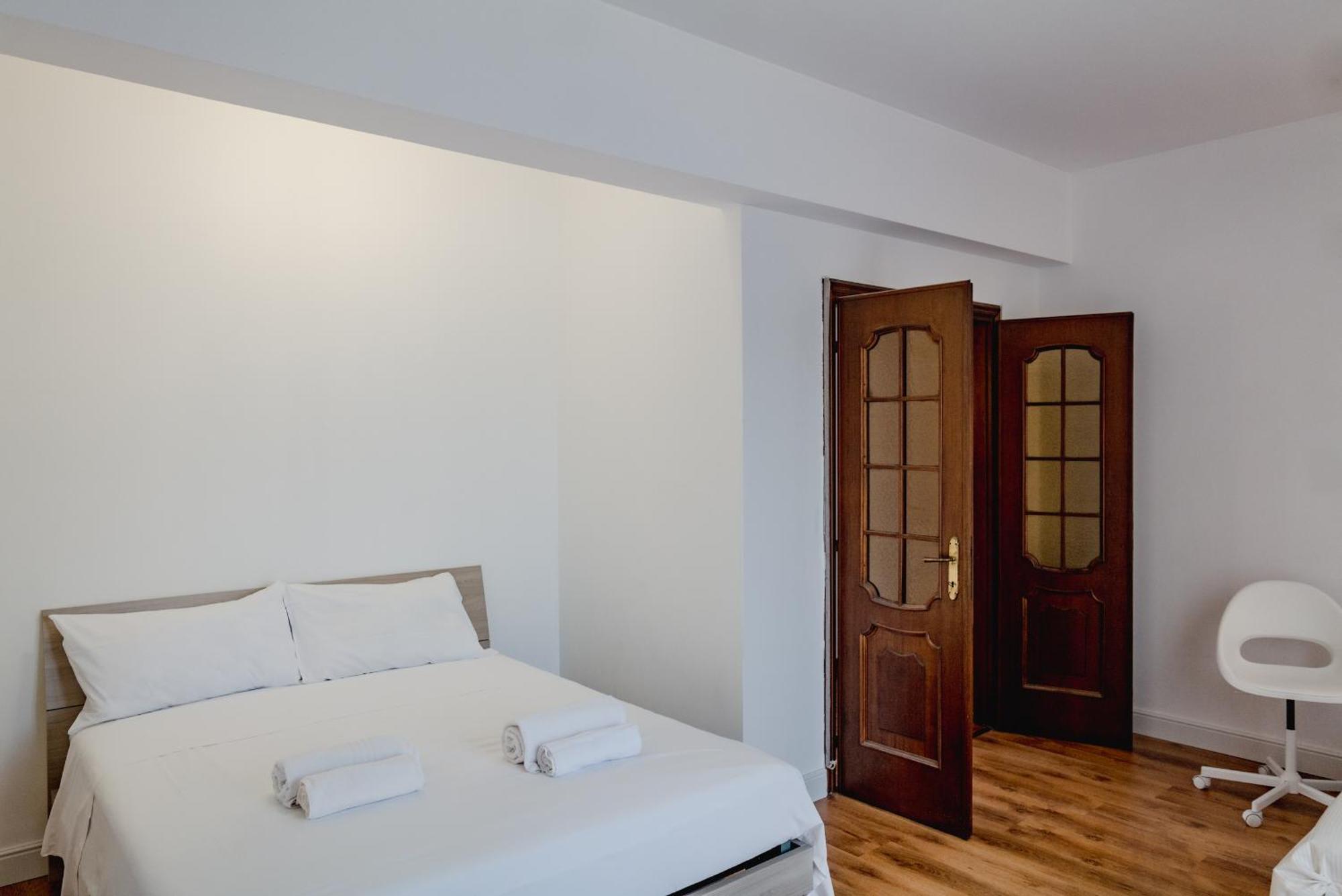 Shortmi Balilla Apartment