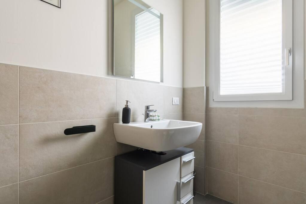 Kaizen House - Bilocale De Angeli Apartment Mailand