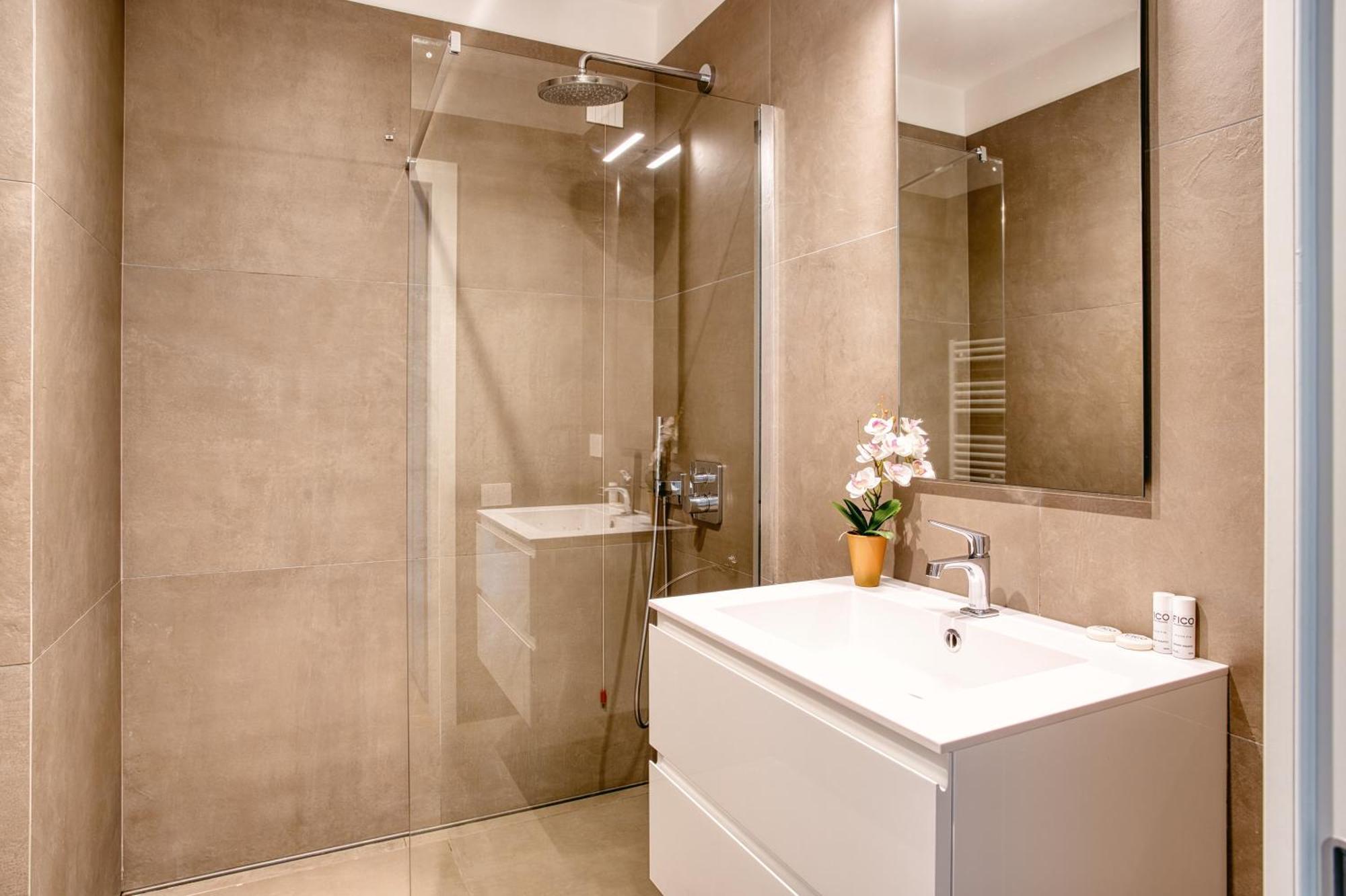Joivy Chic Studio Close To Tower * Milano