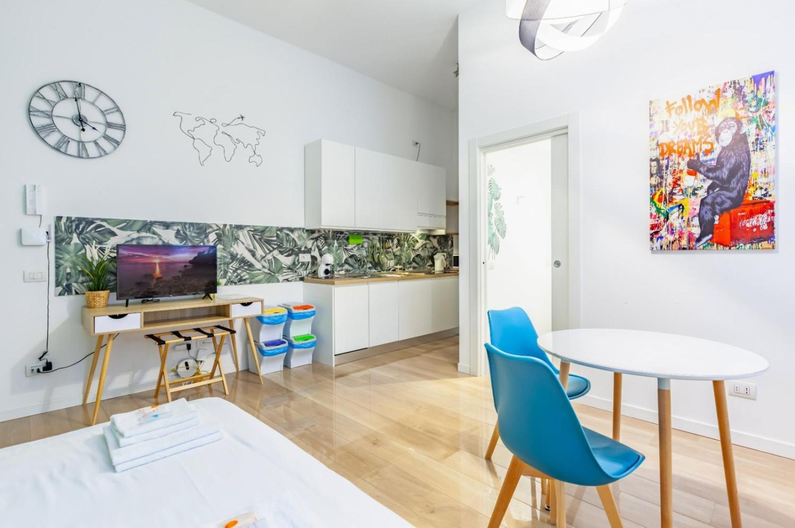Apartment Urbanjungle - Centre With Balcony Milan