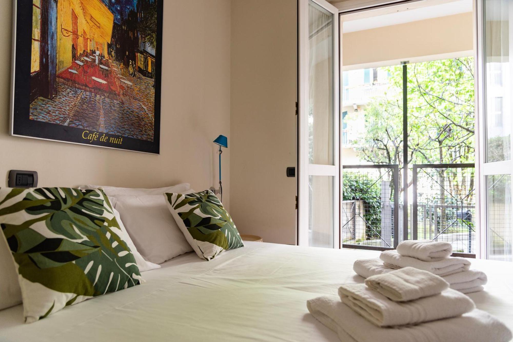 Moscova-brera Elegante Con Giardino Privato * Milaan
